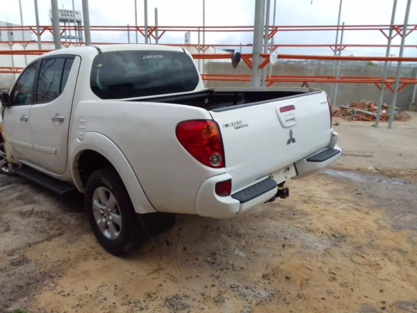 Triton L200 3.2 2012 Automatica 4x4 - Imagem 4